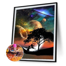 Load image into Gallery viewer, Diamond Painting - Full Square - Planet people silhouettes (50*60CM)