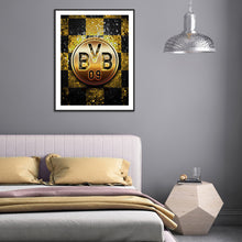 Load image into Gallery viewer, Diamond Painting - Full Round  - Dortmund team crest (30*40CM)