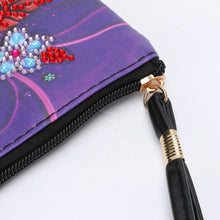 Load image into Gallery viewer, Diamond Painting Clutch DIY Special Shaped Drill PU Leather Handbag (AA963)