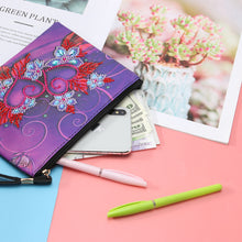 Load image into Gallery viewer, Diamond Painting Clutch DIY Special Shaped Drill PU Leather Handbag (AA963)