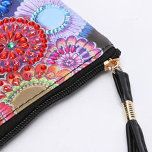 Load image into Gallery viewer, Diamond Painting Clutch DIY Special Shaped Drill PU Leather Handbag (AA964)