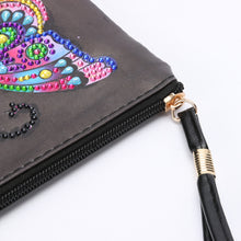 Load image into Gallery viewer, Diamond Painting Clutch DIY Special Shaped Drill PU Leather Handbag (AA961)