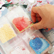 Load image into Gallery viewer, Diamond Painting Storage Book Beads Container Loose Leaf A5 Binder (Yellow)