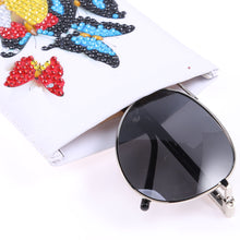 Load image into Gallery viewer, DIY Diamond Painting Glasses Storage Bags Pouches Waterproof (YD013) (Butterfly)