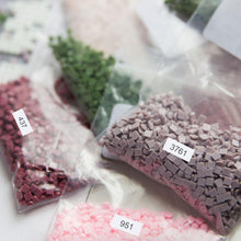 Load image into Gallery viewer, Number Label Stickers for Diamond Painting Storage Box Bottle (Black White)