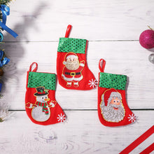 Load image into Gallery viewer, 3pcs Christmas Stockings Hanging Pendants DIY Diamond Painting Kit (WZ004)