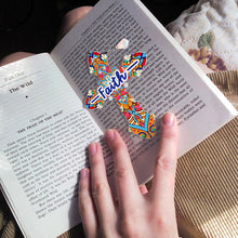 Load image into Gallery viewer, 6pcs DIY Feather Diamond Painting Bookmarks with Crystal Pendant (SQ208)