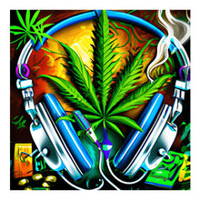 Load image into Gallery viewer, Diamond Painting - Full Round - marijuana leaf (30*30CM)