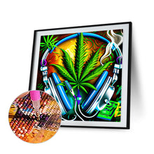 Load image into Gallery viewer, Diamond Painting - Full Round - marijuana leaf (30*30CM)