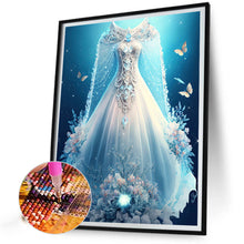 Load image into Gallery viewer, Diamond Painting - Full Round - stunning wedding dress (30*40CM)