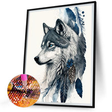 Load image into Gallery viewer, Diamond Painting - Full Round - feather and wolf (30*40CM)