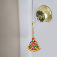 Load image into Gallery viewer, 6pcs 5D Diamond Art Key Rings Art Craft DIY Special-shaped Drill Gifts (GJ065)