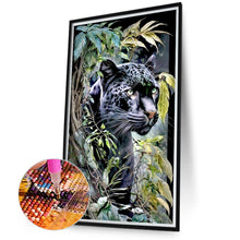 Load image into Gallery viewer, Diamond Painting - Full Round - jungle panther (40*70CM)