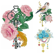 Load image into Gallery viewer, Diamond Painting - Partial Special Shaped - Flower and Key Pendant (30*40CM)