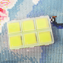 Load image into Gallery viewer, DIY Diamond Painting Wax 2x2cm 30pcs Glue Clay Wax Tool Set(Yellow)