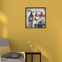 Load image into Gallery viewer, Diamond Painting - Full Round - Retro cars and characteristic buildings (30*30CM)