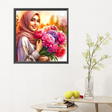Load image into Gallery viewer, Diamond Painting - Full Round - Woman in headscarf holding flowers (30*30CM)
