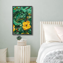 Load image into Gallery viewer, Diamond Painting - Full Round - Embroidery style green snake (40*60CM)
