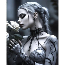 Load image into Gallery viewer, Diamond Painting - Full Round - black and white girl (40*50CM)

