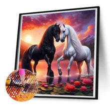 Load image into Gallery viewer, Diamond Painting - Full Round - horse (30*30CM)
