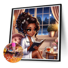 Load image into Gallery viewer, Diamond Painting - Full Round - Black beauty reading a book (30*30CM)
