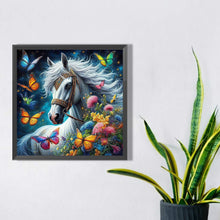 Load image into Gallery viewer, Diamond Painting - Full Square - white horse (40*40CM)
