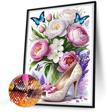 Load image into Gallery viewer, Diamond Painting - Full Square - High heels and flowers (30*40CM)
