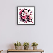 Load image into Gallery viewer, Diamond Painting - Full Round - Daisy Butterfly Letter G (30*30CM)
