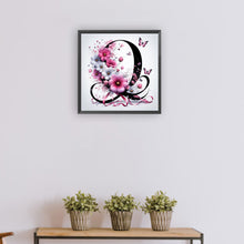 Load image into Gallery viewer, Diamond Painting - Full Round - Daisy butterfly letter Q (30*30CM)
