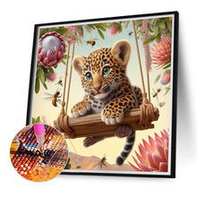 Load image into Gallery viewer, Diamond Painting - Full Round - Leopard on a swing (40*40CM)
