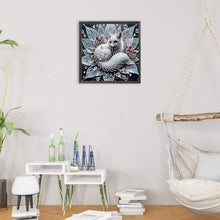 Load image into Gallery viewer, Diamond Painting - Partial Special Shaped - white fox (30*30CM)
