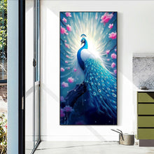 Load image into Gallery viewer, Diamond Painting - Full Round - Beautiful peacock (40*70CM)
