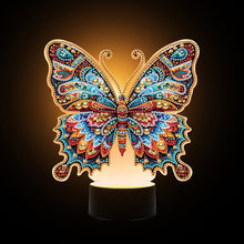 Load image into Gallery viewer, Animal Diamond Painting Night Light 5D DIY Diamond Painting Lamp (Butterfly)
