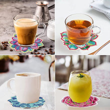 Load image into Gallery viewer, 8Pcs Acrylic Succulents Diamond Painting Coasters Diamond Dot Kits for Party
