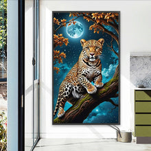 Load image into Gallery viewer, Diamond Painting - Full Round - leopard at night (50*85CM)
