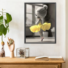 Load image into Gallery viewer, Diamond Painting - Full Round - Ballet girl (30*40CM)
