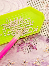 Load image into Gallery viewer, Diamond Art Drill Pen with Drill Plate &amp; Clay Diamond Art Pen Kit for Art Crafts
