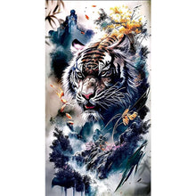 Load image into Gallery viewer, Diamond Painting - Full Round - Tiger in the mountains (40*70CM)
