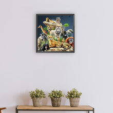 Load image into Gallery viewer, Diamond Painting - Full Round - tropical animal (30*30CM)

