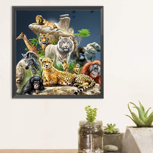 Load image into Gallery viewer, Diamond Painting - Full Round - tropical animal (30*30CM)
