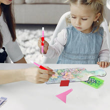 Load image into Gallery viewer, Diamond Painting Tool Kit Diamond Storage Container Diamond Painting Pens
