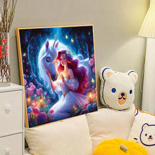 Load image into Gallery viewer, Diamond Painting - Full Round - Ariel and white horse (40*40CM)
