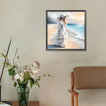 Load image into Gallery viewer, Diamond Painting - Full Round - Elegant woman at the seaside (30*30CM)
