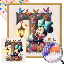 Load image into Gallery viewer, AB Diamond Painting - Full Round - Mickey and Minnie (30*30CM)
