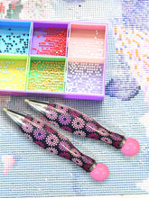Load image into Gallery viewer, Diamond Painting Pen 5D Diamond Painting Drill Pen Cute Drill Pens for Beginners
