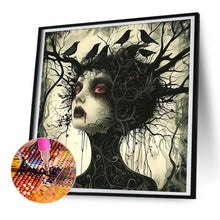Load image into Gallery viewer, Diamond Painting - Full Round - Halloween crow witch (30*30CM)

