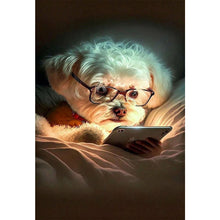 Load image into Gallery viewer, Diamond Painting - Full Square - Puppy who loves reading (50*70CM)
