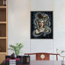 Load image into Gallery viewer, Diamond Painting - Full Round - Horror girl (40*50CM)
