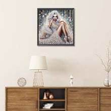 Load image into Gallery viewer, Diamond Painting - Partial Special Shaped - Exquisite woman (30*30CM)
