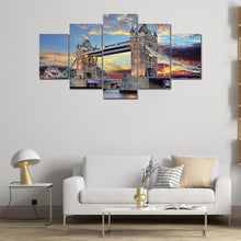 Load image into Gallery viewer, Diamond Painting - Full Round - Tower Bridge of London (95*45CM)
